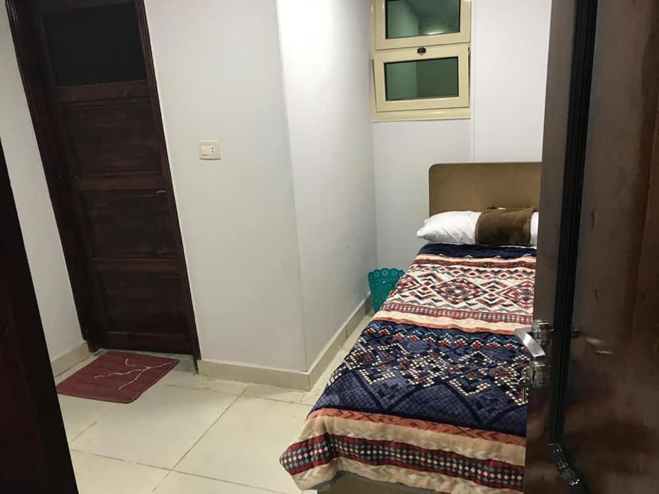 קהיר El Ahram Hostel & Apartments מראה חיצוני תמונה